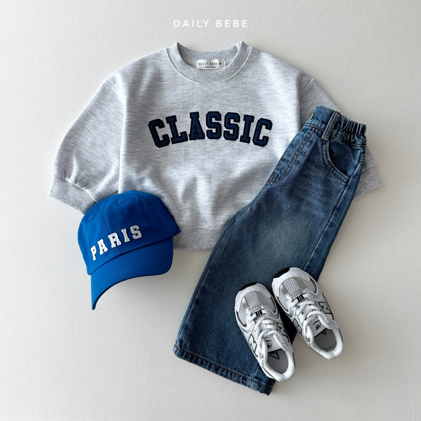 Classic Sweatshirt